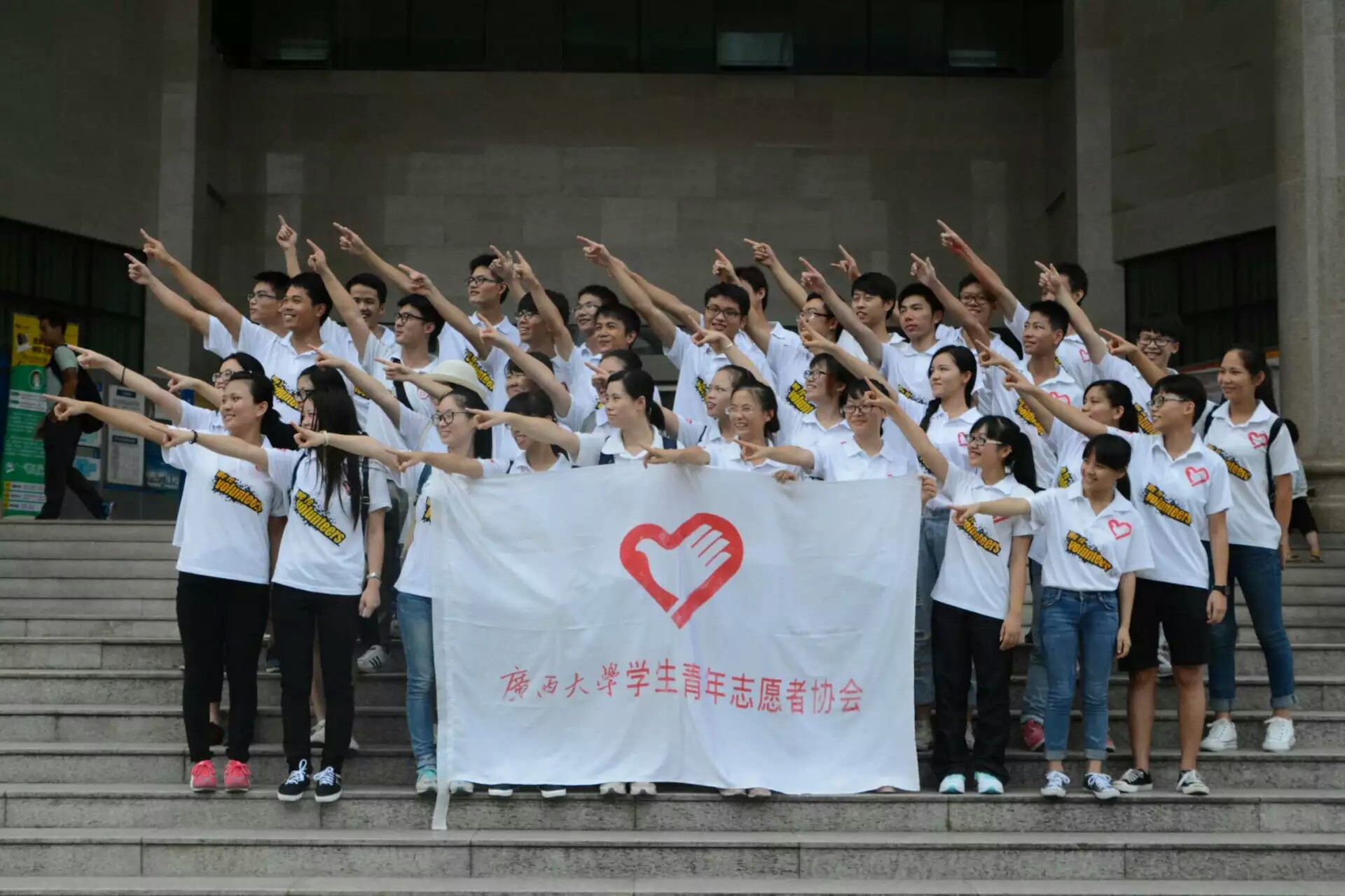 广西大学毕业证(广西大学毕业证封面)