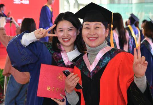 东华大学文凭(东华大学办学水平)